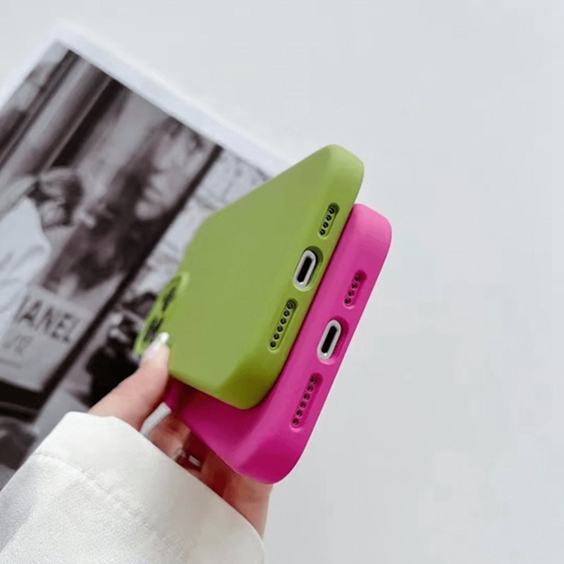 Precision Holes Liquid Silicone Mobile Phone Cases for iPhone 14 15 16 TPU Material Models Max Pro Max