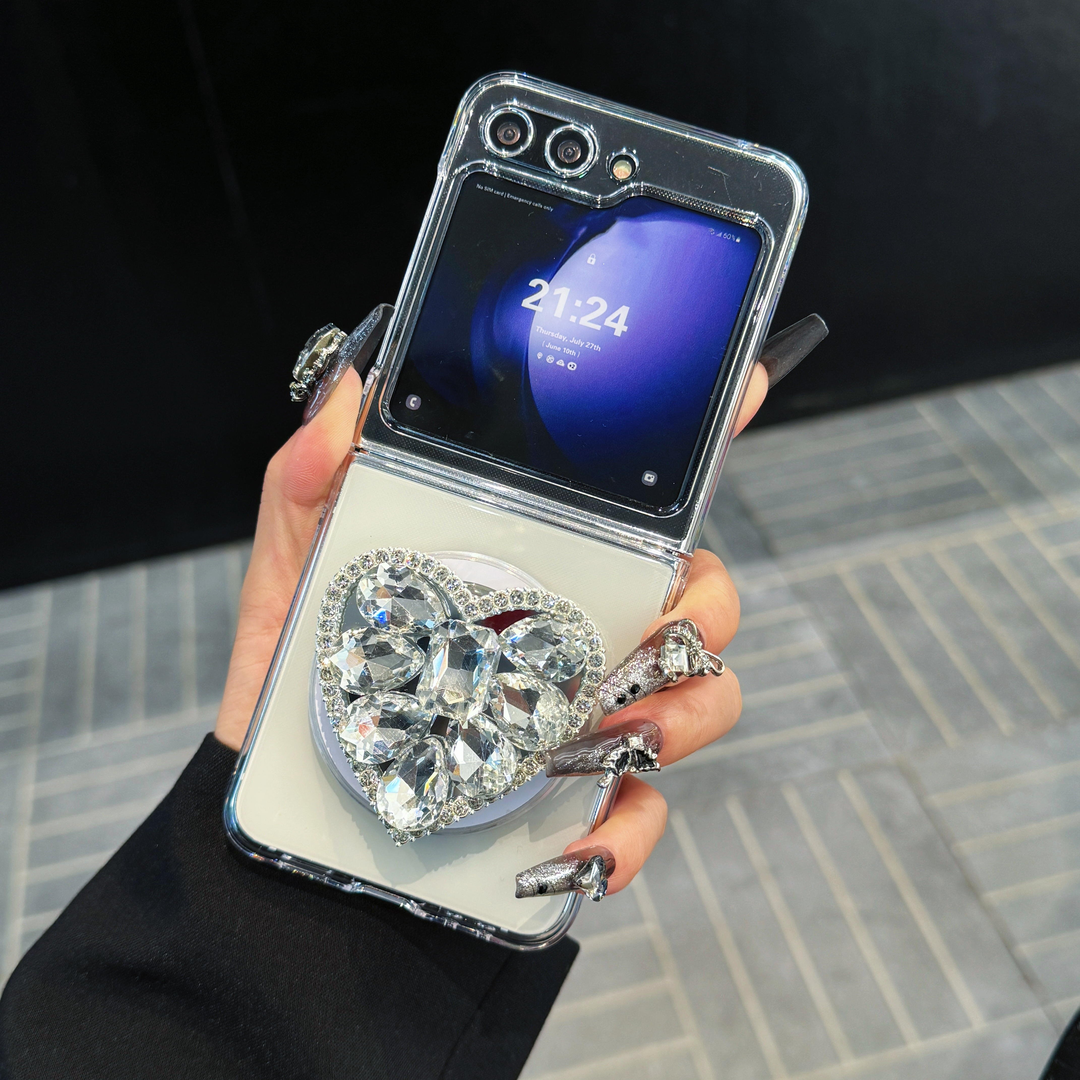 2024 TPU Magnetic Transparent Mobile Phone Cases With Magnetic Large Diamond Heart for Samsung Galaxy ZFLIP 6 5 4 3
