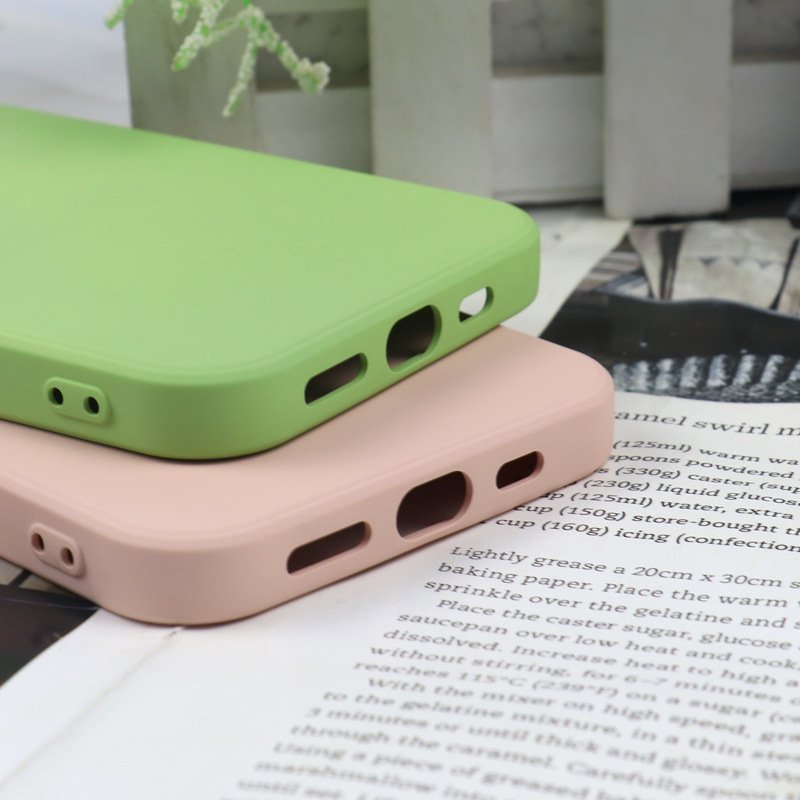 Silicone Ultra Slim Shockproof Phone Case with Soft Anti-Scratch Microfiber Lining Back Cover for iPhone 13 14 Pro Max 15 16
