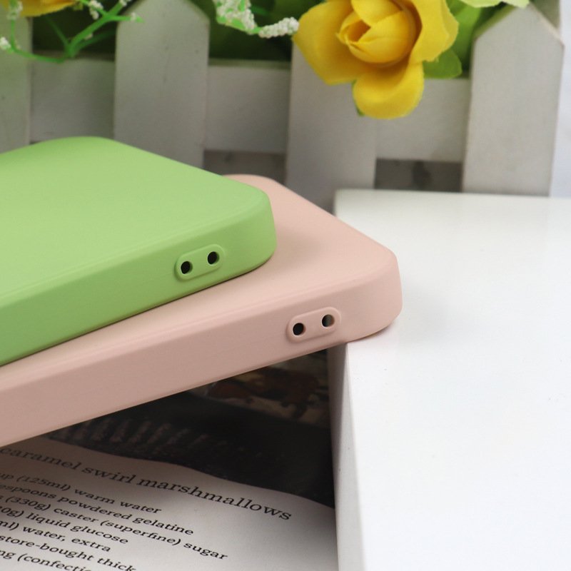 Silicone Ultra Slim Shockproof Phone Case with Soft Anti-Scratch Microfiber Lining Back Cover for iPhone 13 14 Pro Max 15 16