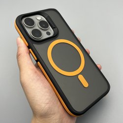 For iPhone 14 Pro