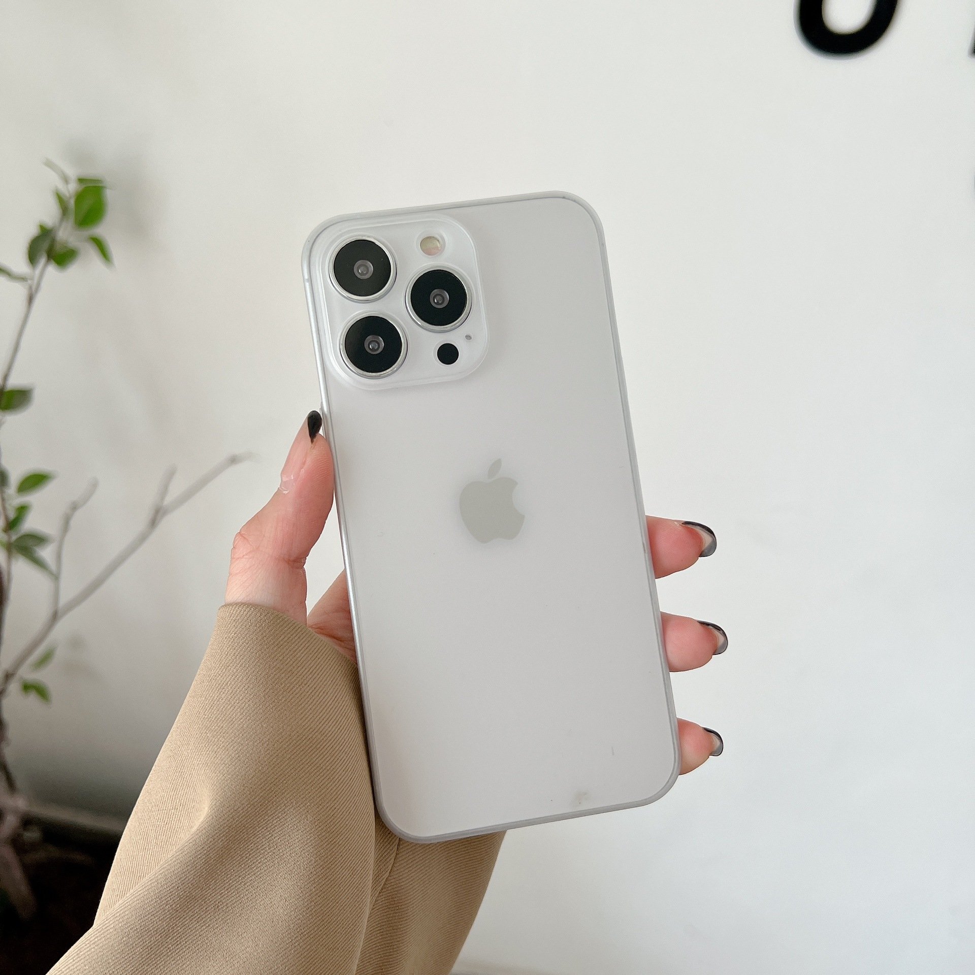 Ultra-thin PP hardshell iPhone14Pro Max all-inclusive lens protection for Apple 12/13 frosted feel case