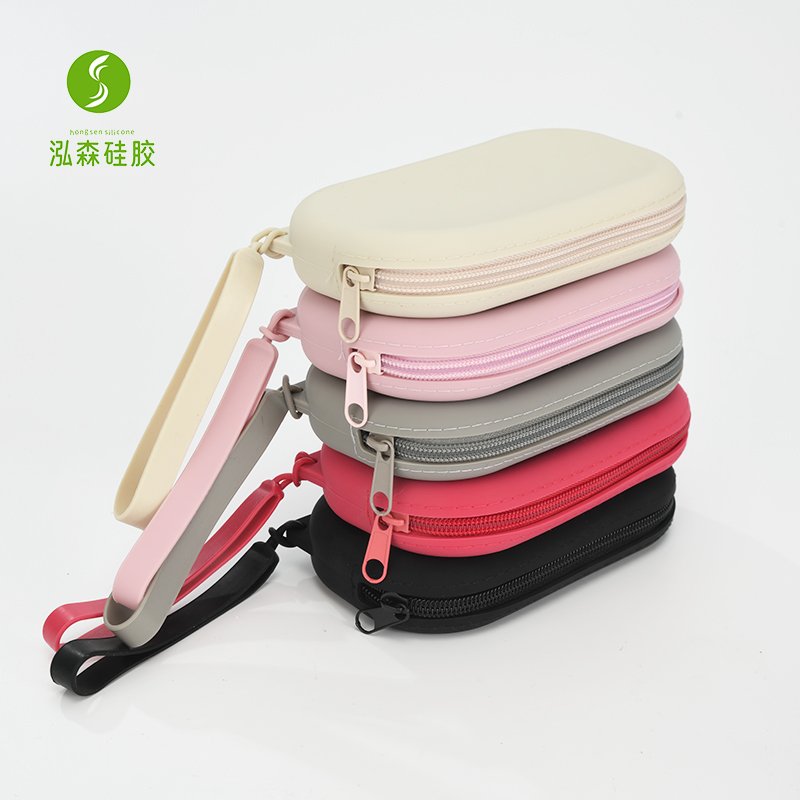 Multi Design Custom Zipper Pocket Silicone Household Rectangular Portable Case Headphone Storage Silicone Bags Hard Cases Purple