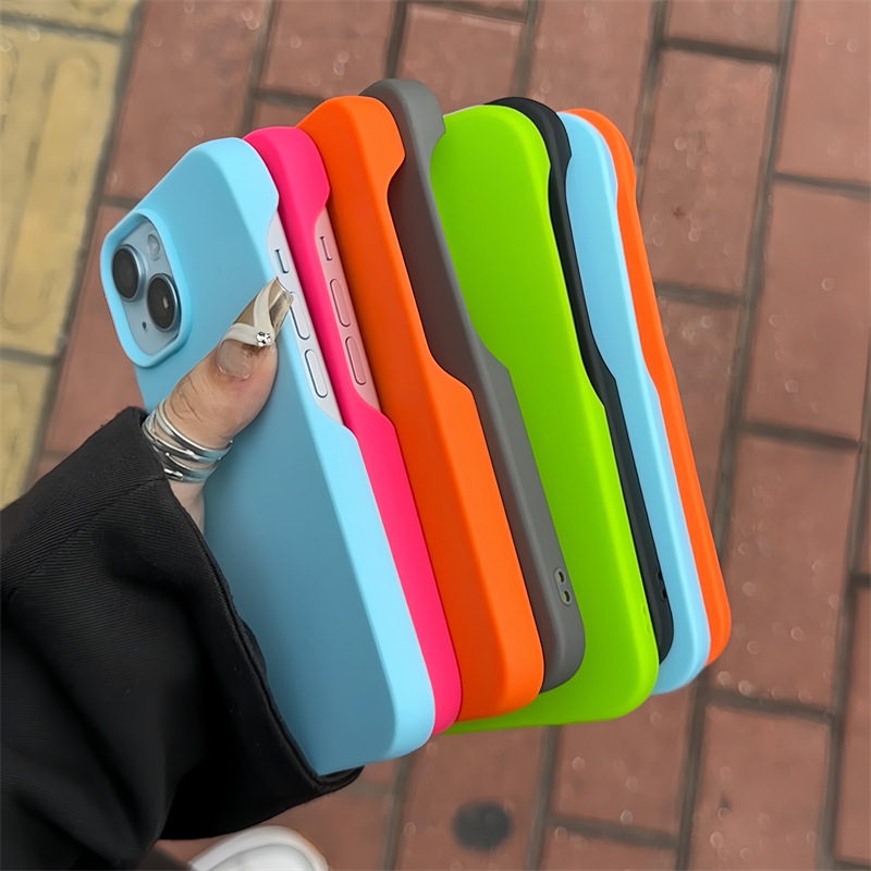 BAILI factory ins hot sells solid color silicone scrub ultra-thin soft bezel-less protective phone case for Iphone 16 Pro max 15