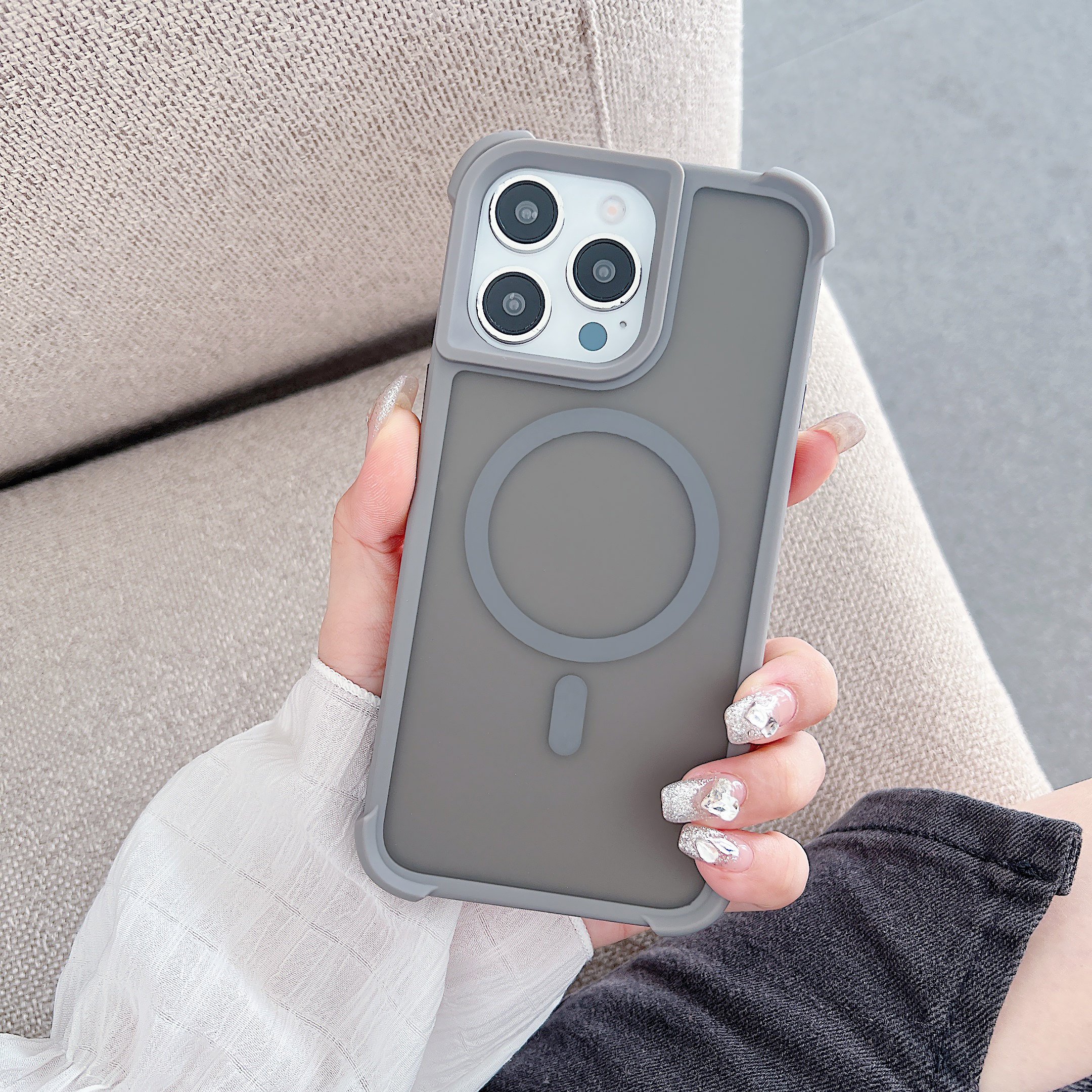Mobile Case For IPhone 16 15 14 13 Pro Max Magnetic Phone Case For IPhone 12 11 XS Magnetic Wireless Charging