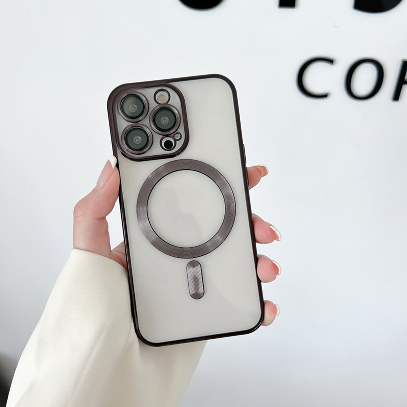 Luxury Magnetic Wireless Charge Phone Case for iPhone 16 15 14 13 11 12 Pro Max Mini Plus XS Max XR X Armor Cover