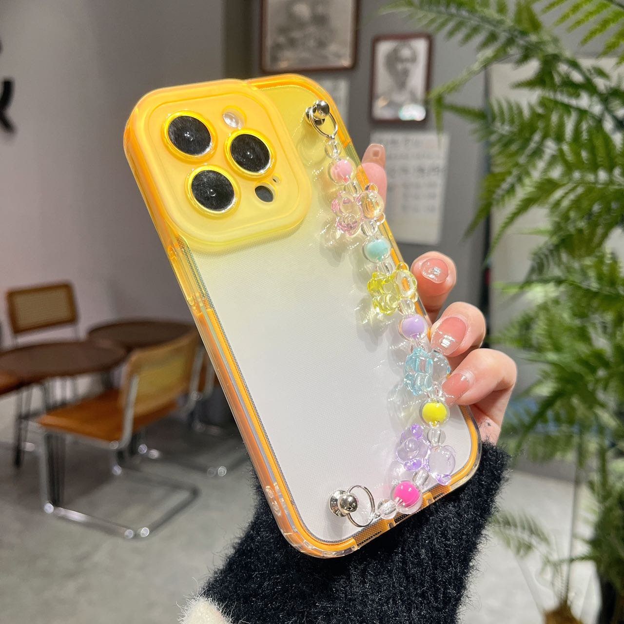 Wholesale Soft Gradient TPU Mobile Phone Case for iPhone 16 PRO MAX 14 Pro SE Plus Stylish Chain Protective Mobile Phone Case