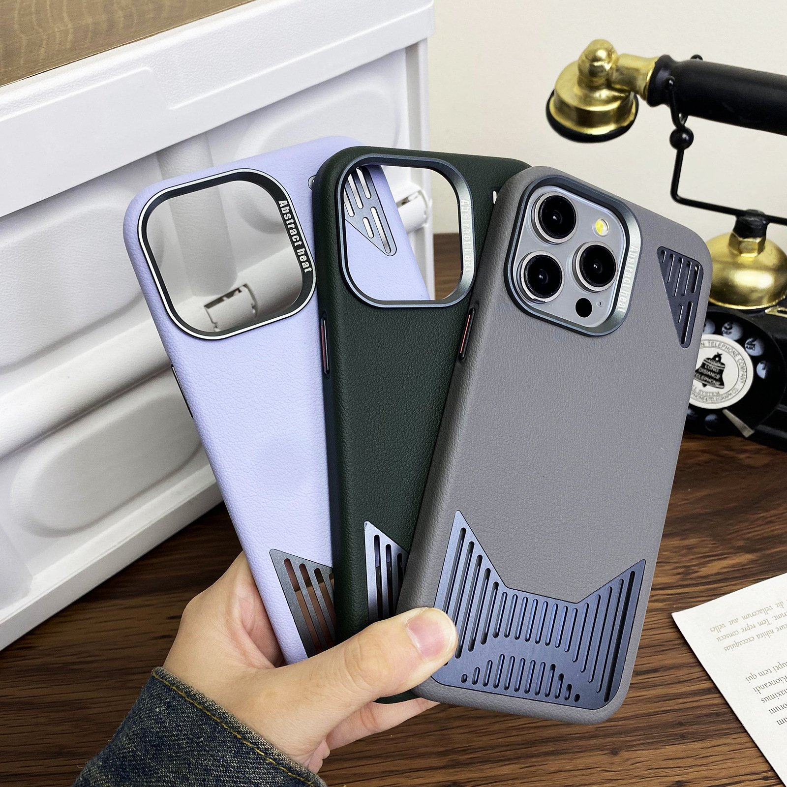 New aviation aluminum heat dissipation magnetic suction phone case for iPhone 12 13 14 15 promax leather Anti-fall mobile cover