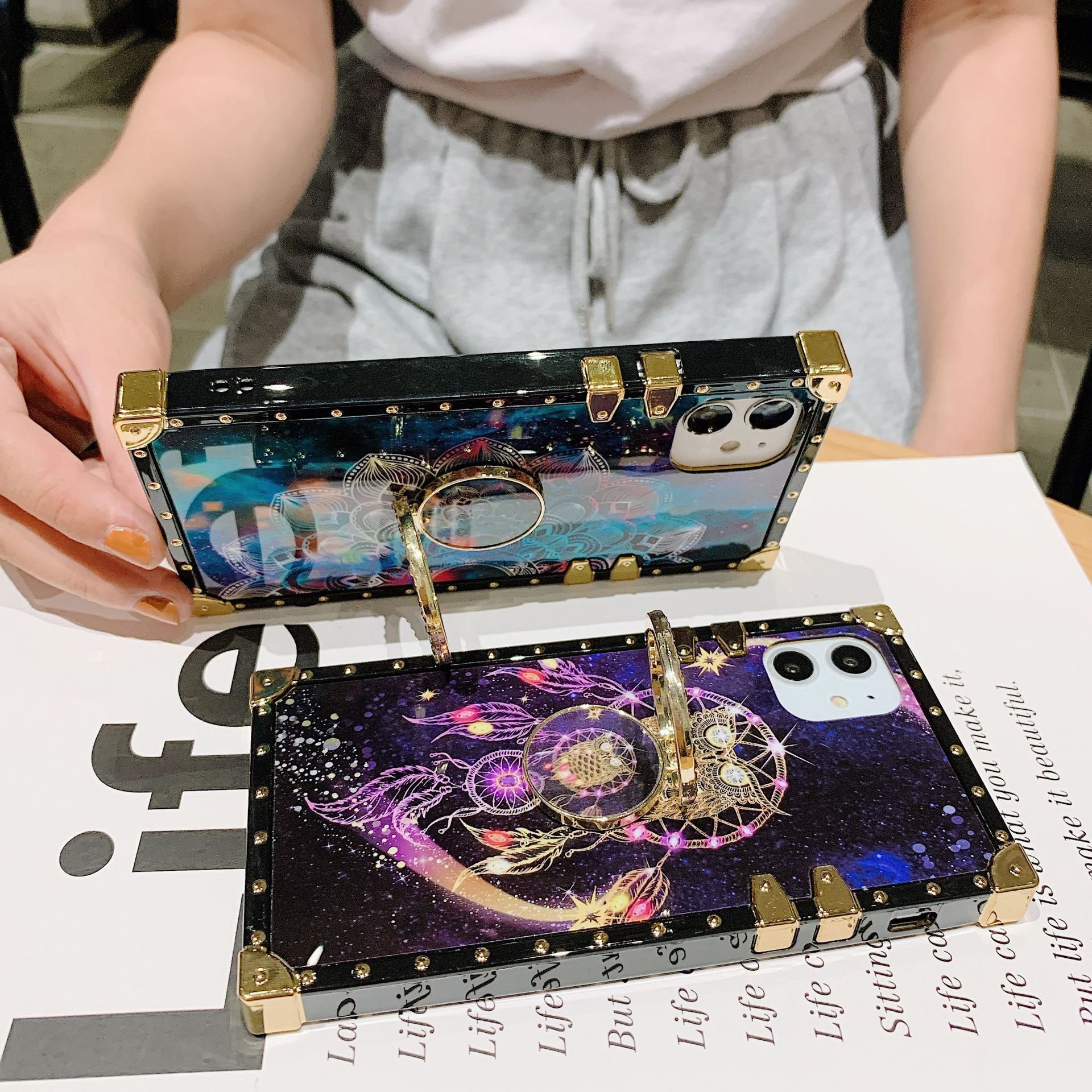 Luxury Protective Cover for Samsung S24U NOTE20U Dreamy Starry Sky Wind Chime Glitter Diamond Bracket Mobile Phone Cases
