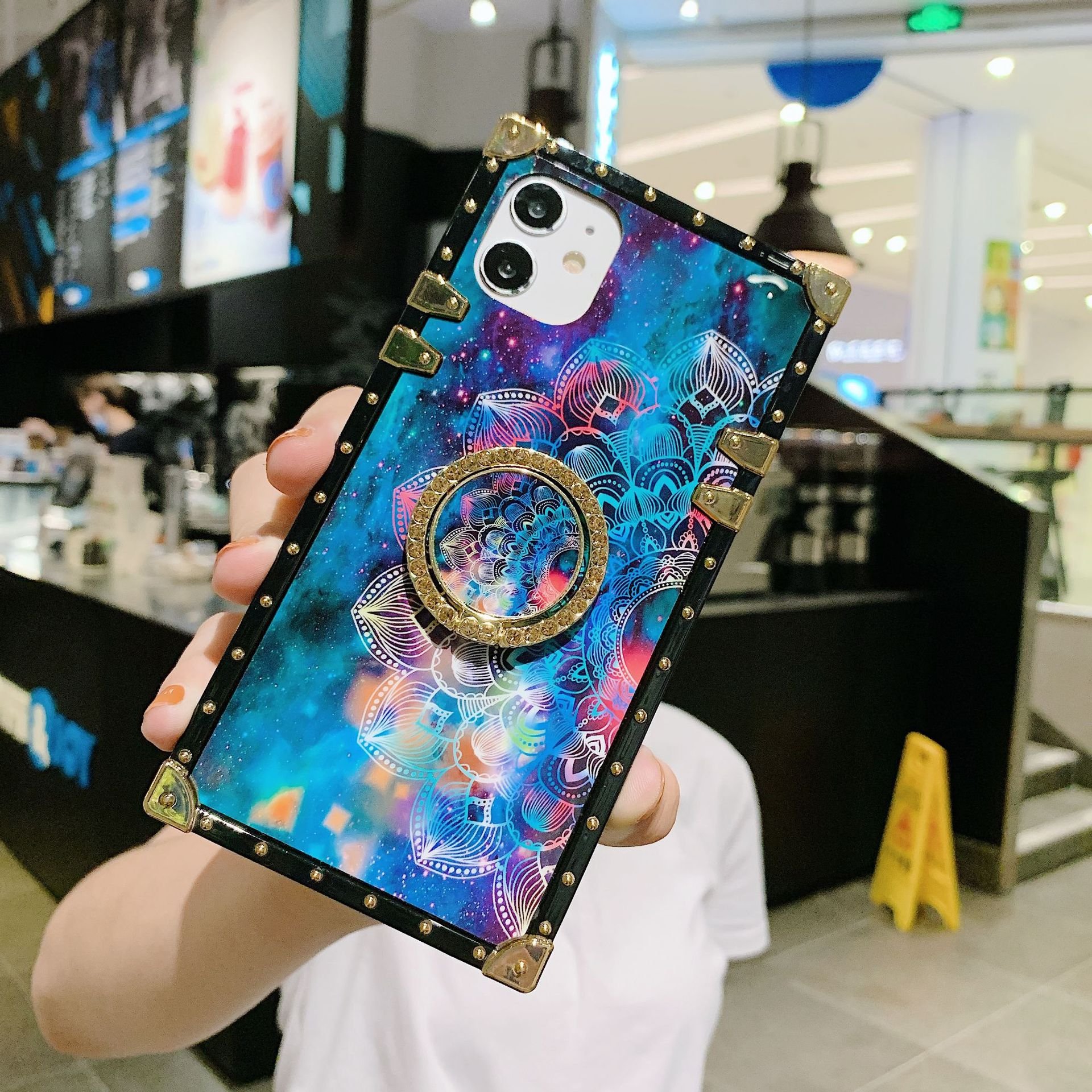 Luxury Protective Cover for Samsung S24U NOTE20U Dreamy Starry Sky Wind Chime Glitter Diamond Bracket Mobile Phone Cases
