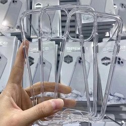For iPhone 16 Plus