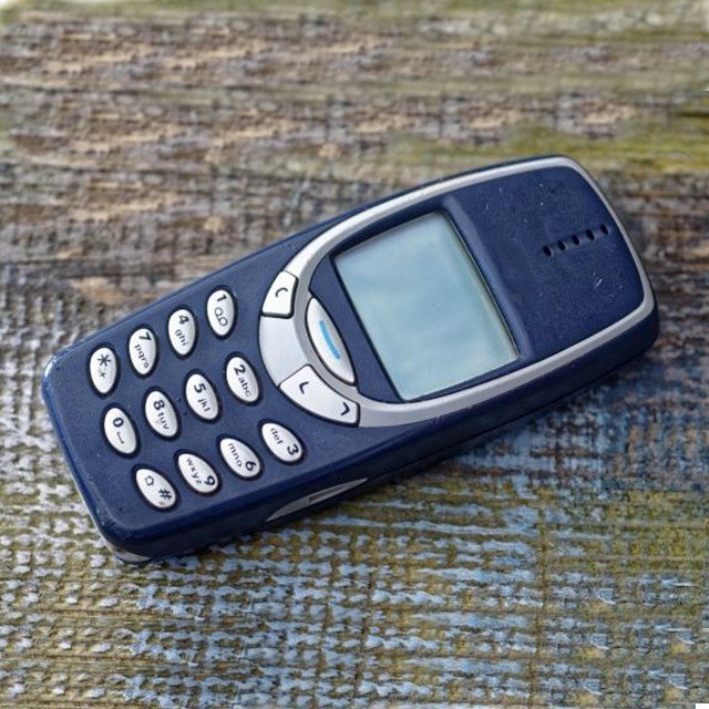 For Nokia 3310 Factory Unlocked Original Cheap Simple Classic Bar Mobile Cell Phone Cell phone By Post