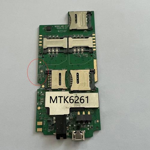 Dual 4 triple sim 3sim card mobile phones 2.4 inch slim body basic kepad bar Low cost non camera free sample mobile phone Oem