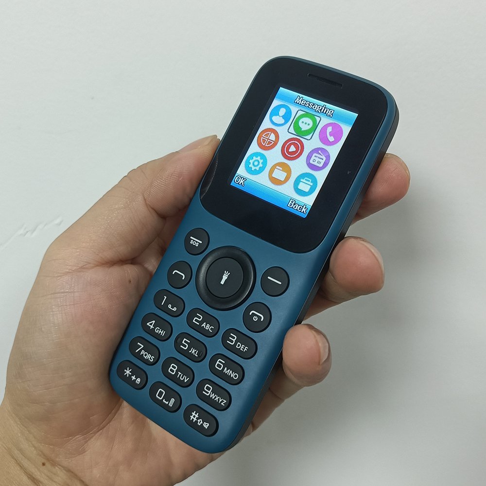 Phone. Seniors Senior Cell Elderly Phones Ptcrb Featured With For Old People Keypad Volte Lte Mobile Button 4G Feature Phone