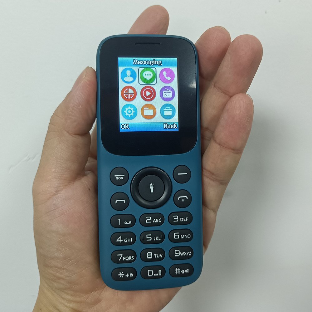 Phone. Seniors Senior Cell Elderly Phones Ptcrb Featured With For Old People Keypad Volte Lte Mobile Button 4G Feature Phone