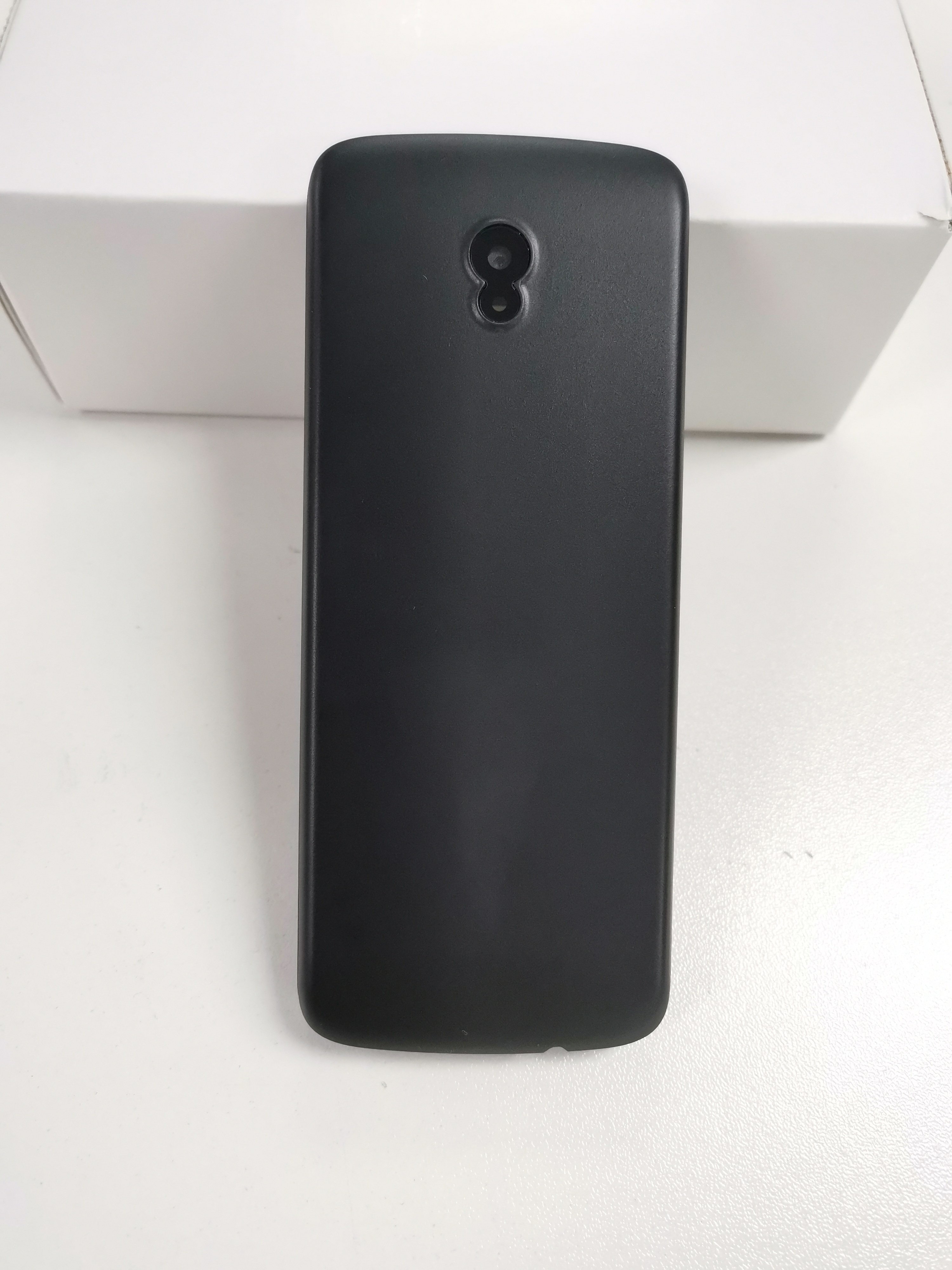 Hot selling 4g china mobile phone with 2.4 inch lcd keypad kosher phone low price