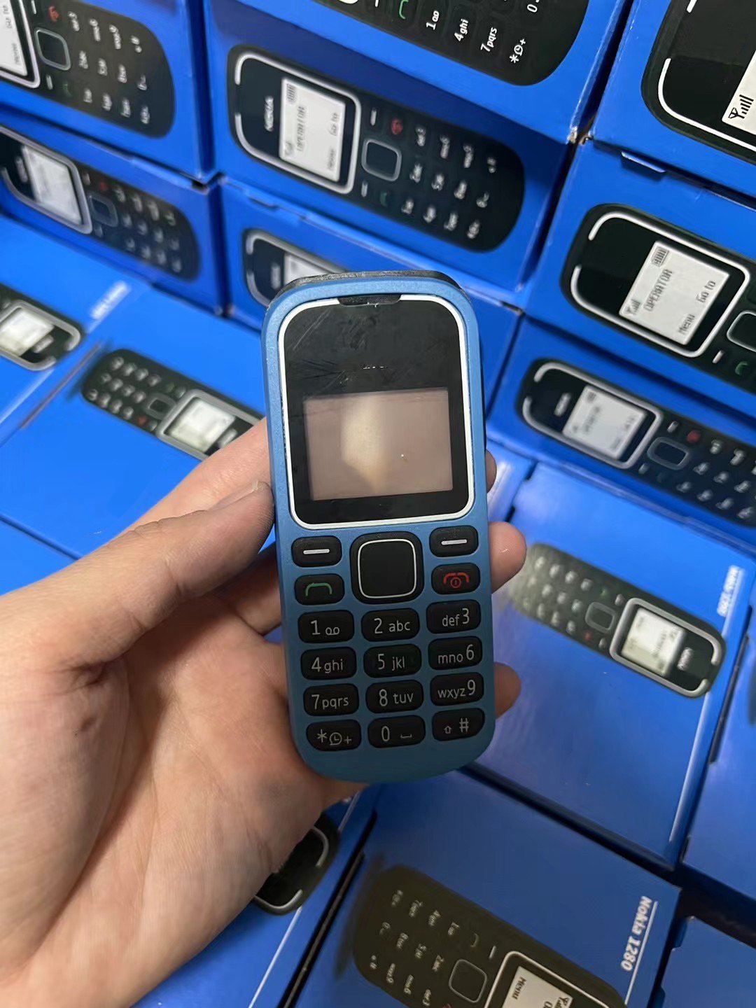 Cross-border mobile phone 1280 GSM 2G elderly phone bar button standby elderly non-intelligent foreign trade mobile phone