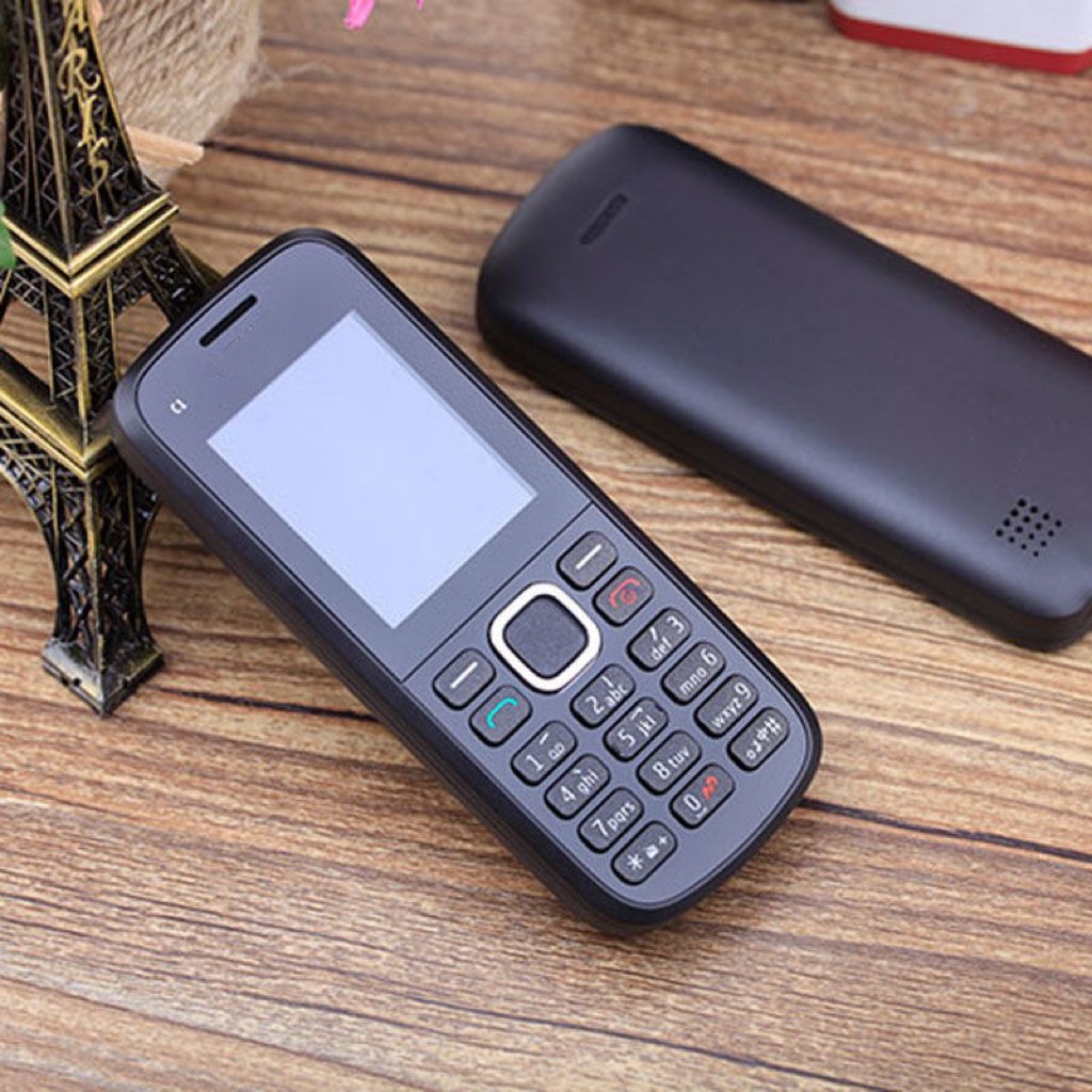 Cross-border mobile phone C1-02 GSM 2G non-smart phone elderly key bar function small mobile phone wholesale