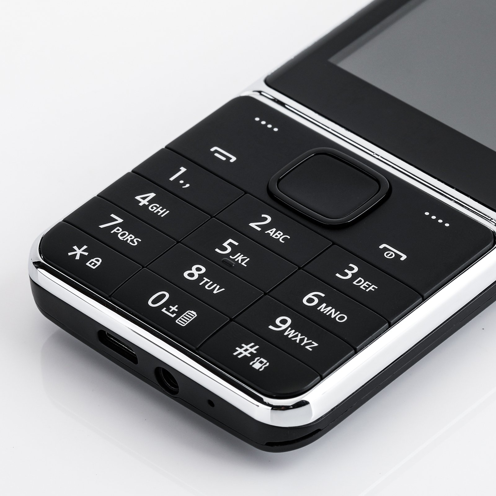 2.8 Inch Triple SIM Card Mobile Phone with fast Charging Low Stock on 2G Feature Phone