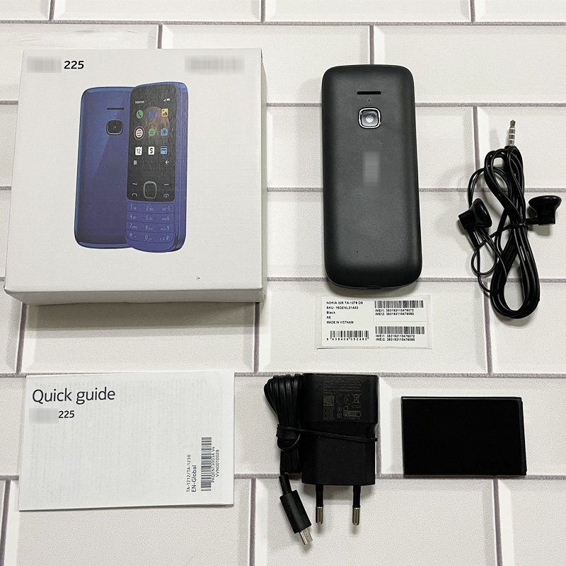 225 2020 2G GSM Feature Phone Non-intelligent Dual SIM Card Bar Keypad Student Seniors Mobile Phone