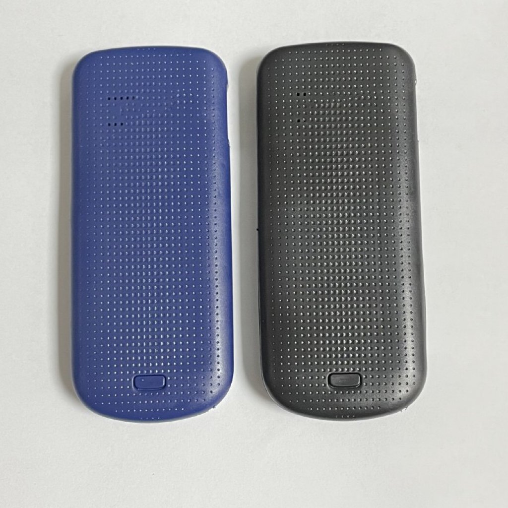 Cross-border foreign trade 1202 non-smart phone button foreign trade function flashlight 2G small mobile phone
