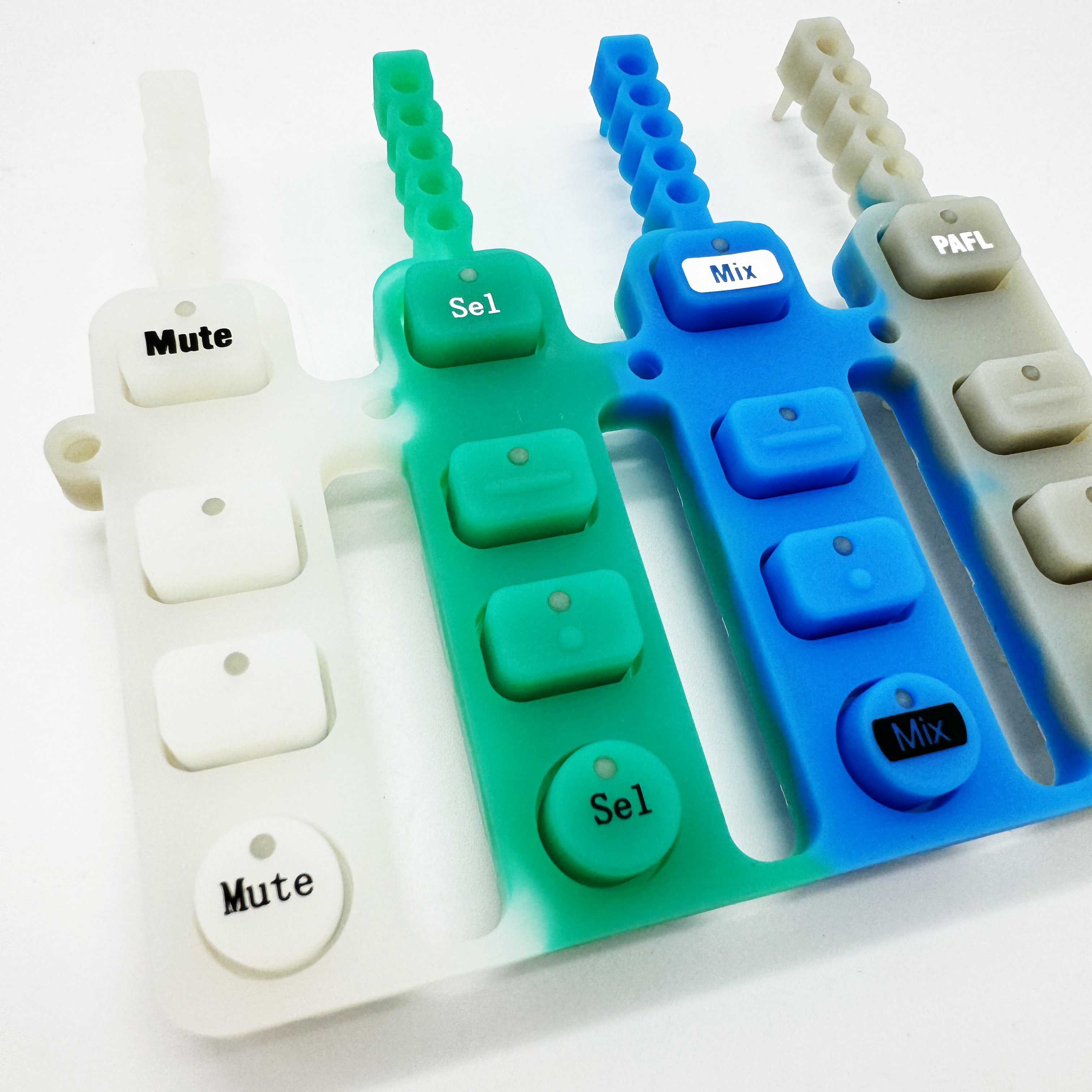 Factory Customized Mold Building Silicone Keypads Buttons Push Button Membrane Switch Silicone Rubber Keyboard For Remote