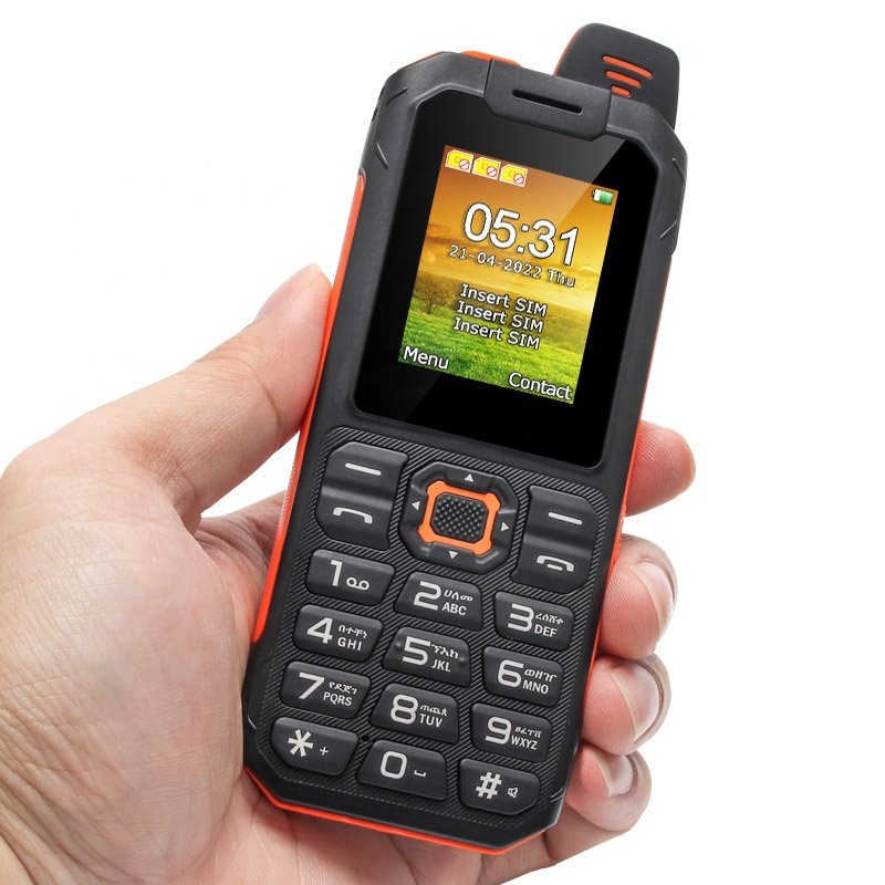 New Arrival 1.77 Inch Screen Triple SIM Cards Rugged Style Case Keypad Feature Phone With 1400mAh Big Battery UNIWA XP13