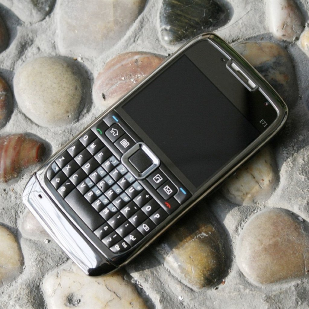 Cross-border mobile phone E71 GSM mobile Unicom 3G mobile phone key foreign trade mobile phone