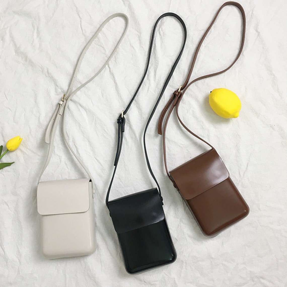 Buy Manufacturer Genuine Leather Shoulder Strap Mobile Phone Case Cover Pouch Bag Cell Phone Cover Bag Wholesale Accessories