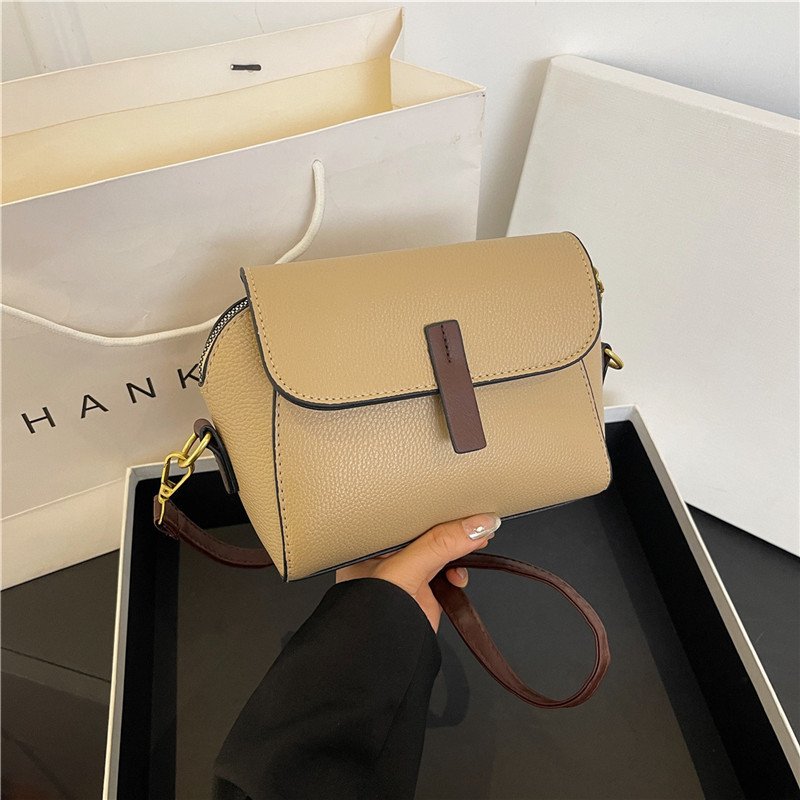 2024 Summer Women's Fashion Crossbody Bag All-Match Korean-Style Shoulder Strap New Small Mobile Phone Shell Zip Polyester Dress