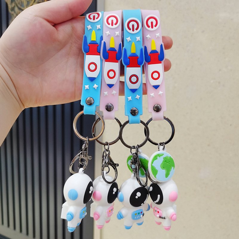 Lilangda PVC Cartoon Astronaut Keychain Pendant Cute Backpack Anti Loss Astronaut Doll Pendant Handbag Accessory Key Chain
