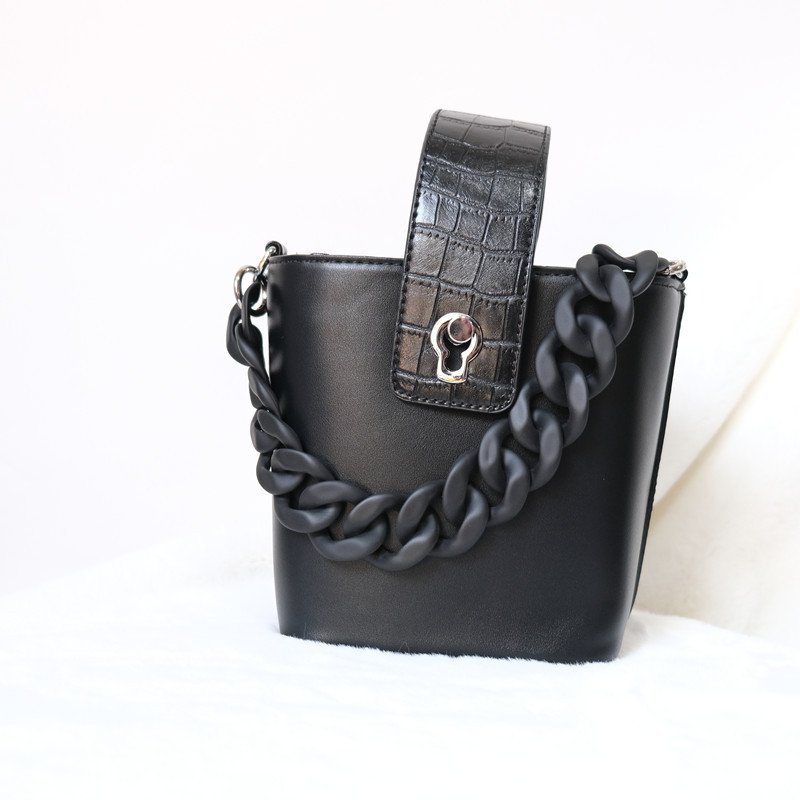 Chunky Matte Acrylic Smartphone Bag Decoration Chain Detachable Universal Thick Black Rubber Mobile Phone Case Necklace 120cm