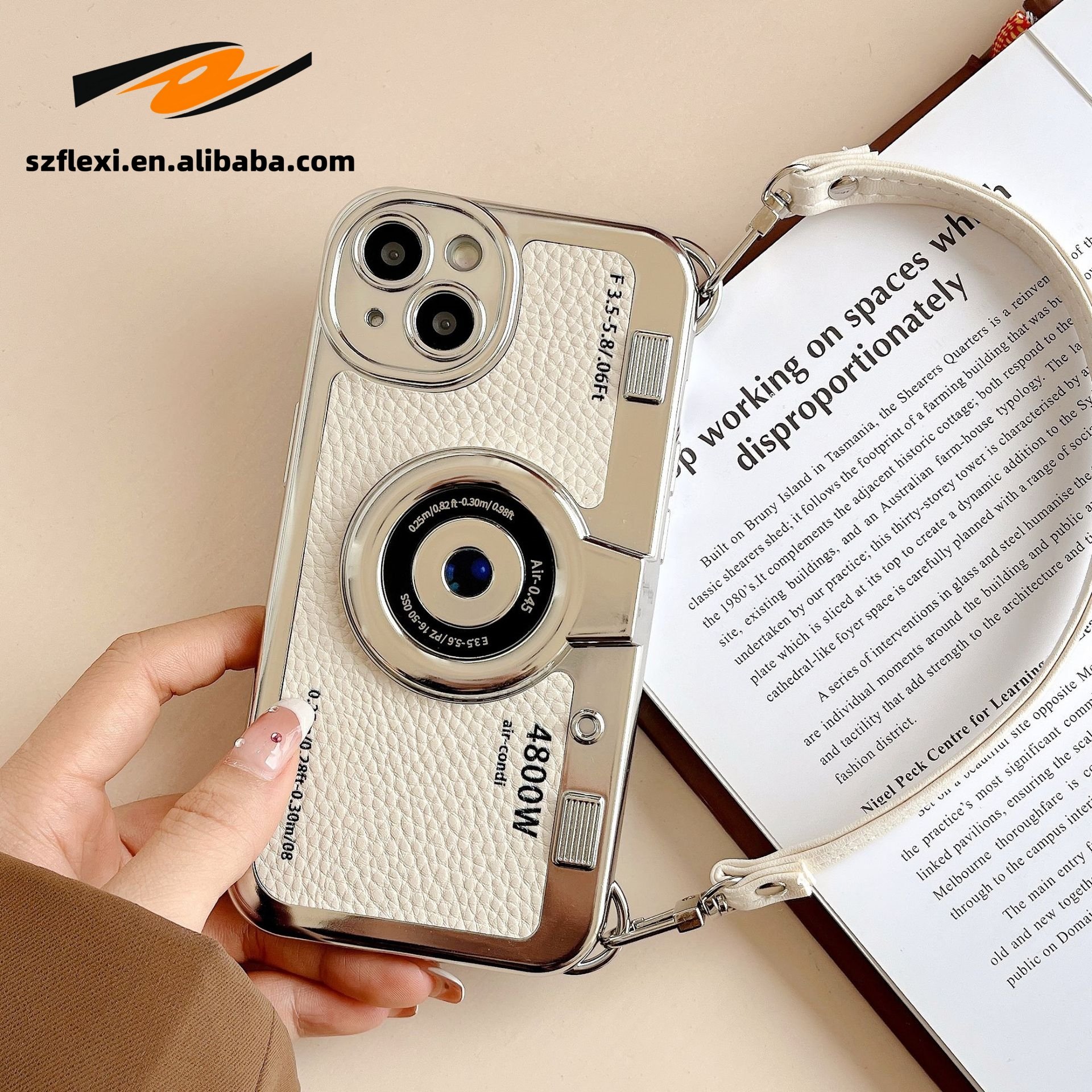 Fashion Retro Camera Phone Case With Hand Strap For Iphone11 12 13 14 15 Promax Pu Luxury Design Leather Plating Tpu Cover