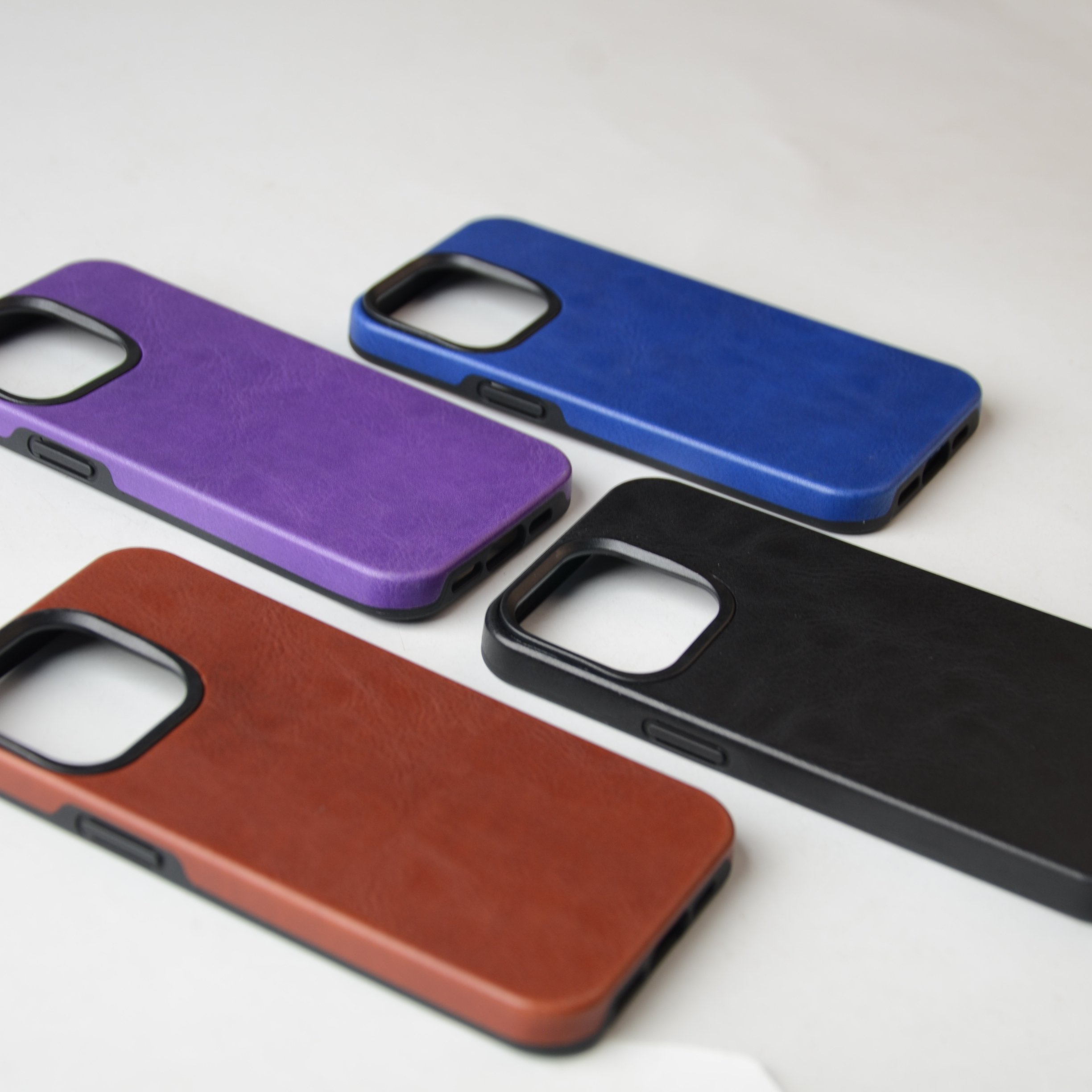 New customizable TPU half pack PU leather premium phone case for phone16 series
