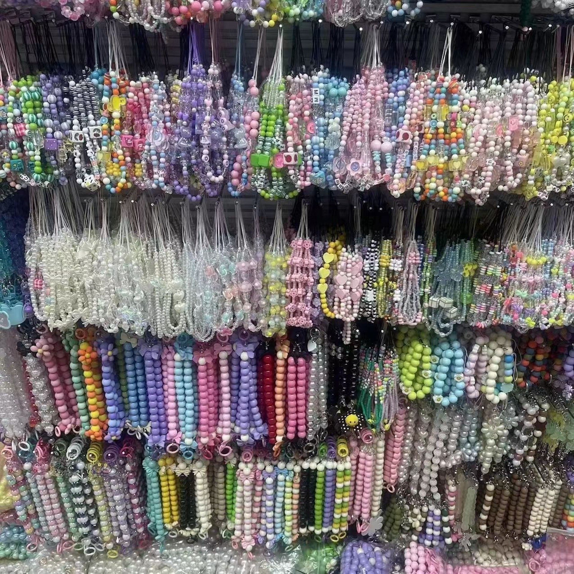 Unit Price $0.25 Wholesale Phone Strap Phone Chain Key Chain Bracelets DIY Factory Luxury Wrist Strap Flexible for All Phones