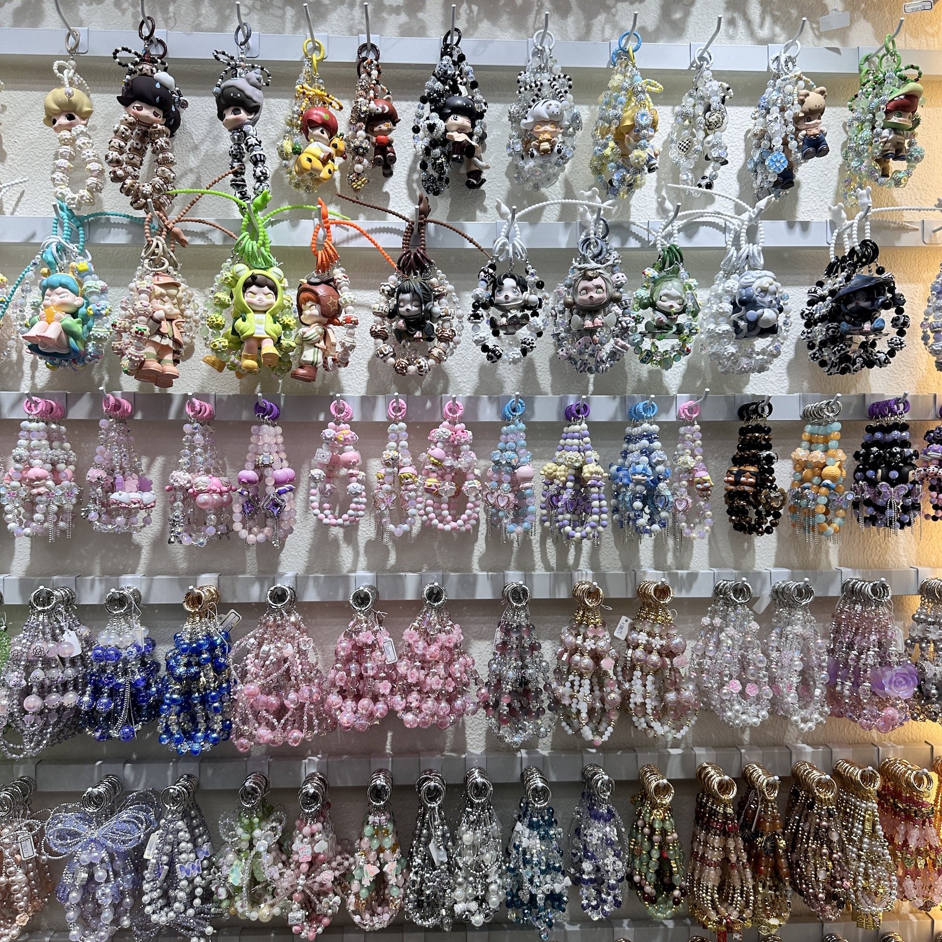 Unit Price $0.25 Wholesale Phone Strap Phone Chain Key Chain Bracelets DIY Factory Luxury Wrist Strap Flexible for All Phones