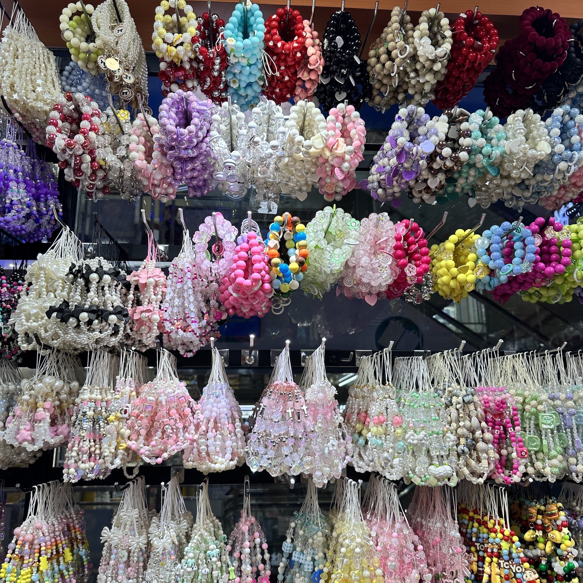 Unit Price $0.25 Wholesale Phone Strap Phone Chain Key Chain Bracelets DIY Factory Luxury Wrist Strap Flexible for All Phones