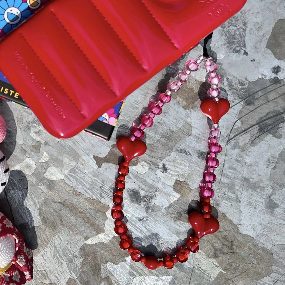Korean Cute Y2k Acrylic Heart Beads Beaded Mobile Phone Strap Cord Rope Lanyard Chain Bracelet Cell Phone Case Charm Accessories