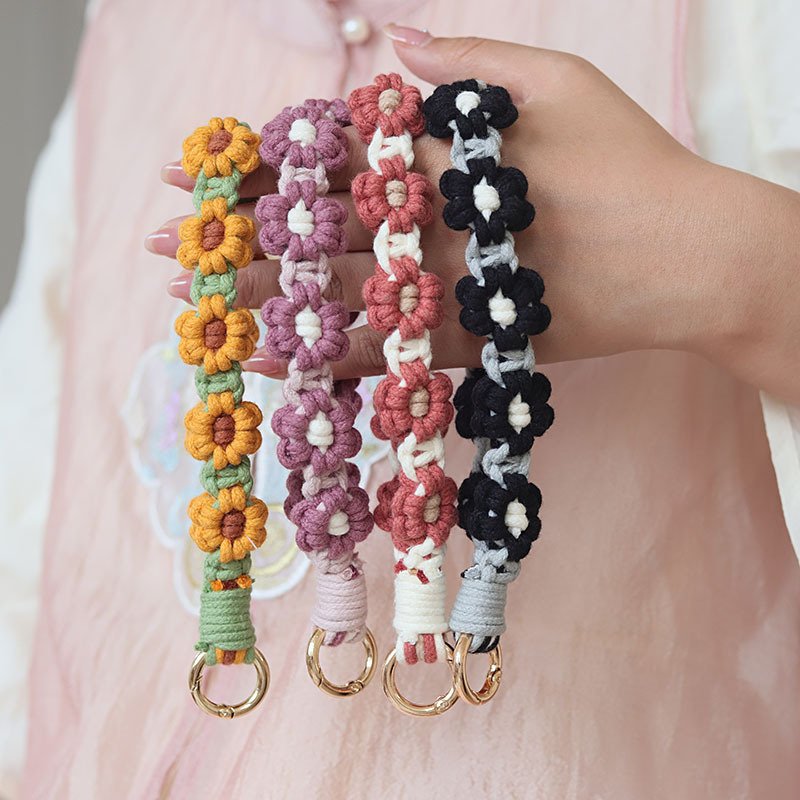 Wholesale Handmade Wristlet Women Macrame Lanyards Sturdy Boho decoration Mobile Chain Phone Strap