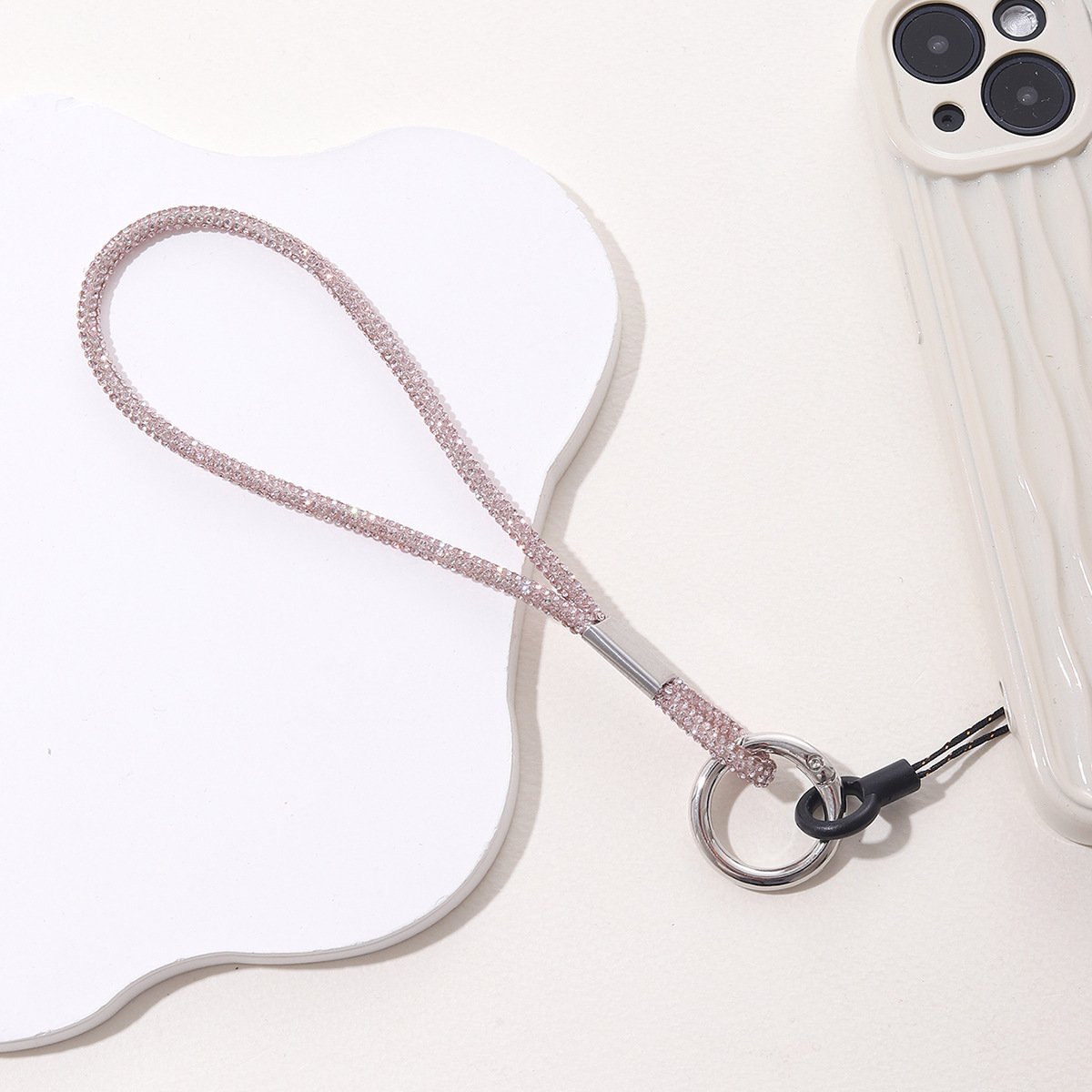Luxury 4mm Rhinestone Mobile Phone Strap Diamond Inlaid Smart Phone Pendant Bracelet Short Crystals New Luxury Cell Phone Charm