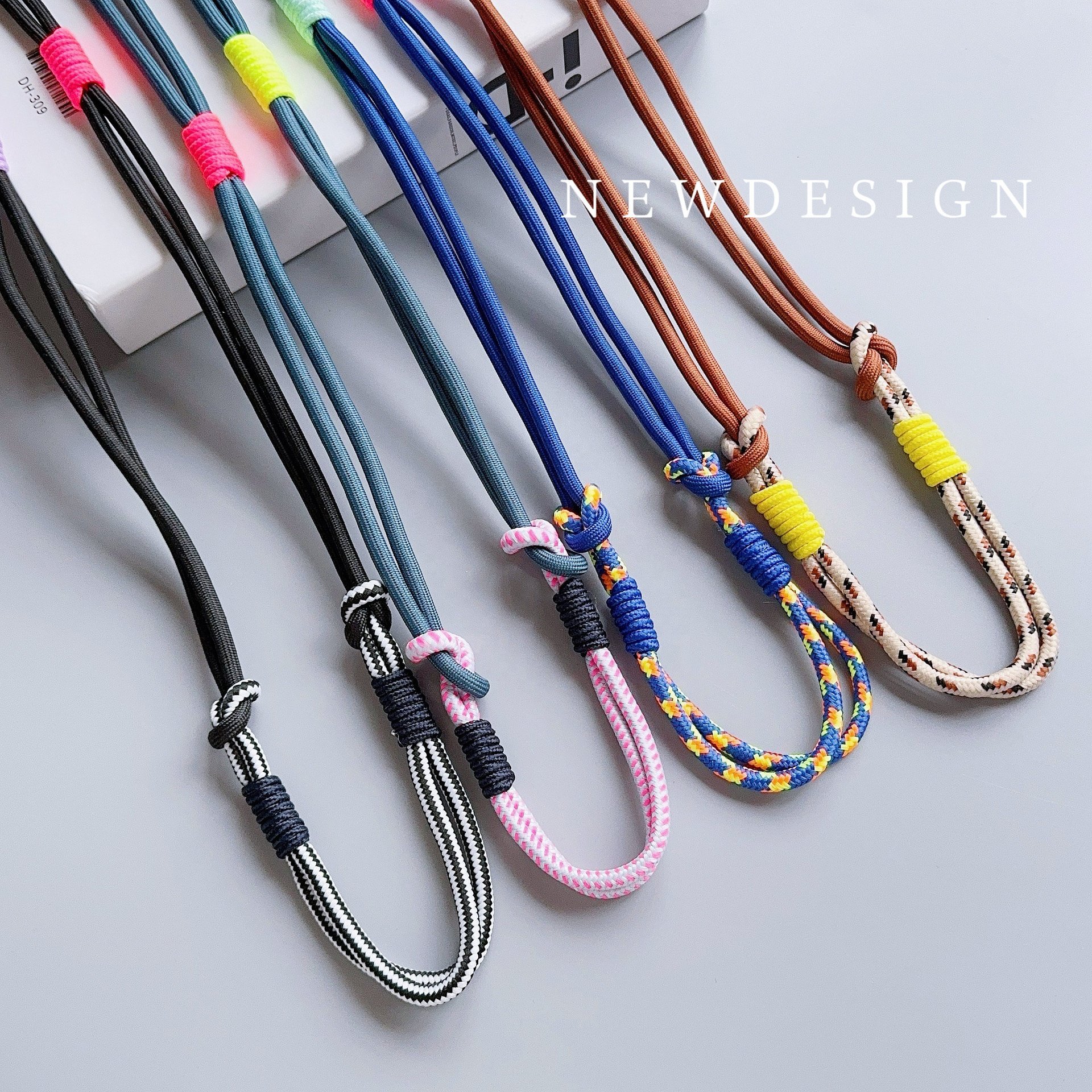 cell phone accessories fashion lanyard crossbody neck shoulder strap anti theft mobile phone chain for girls women