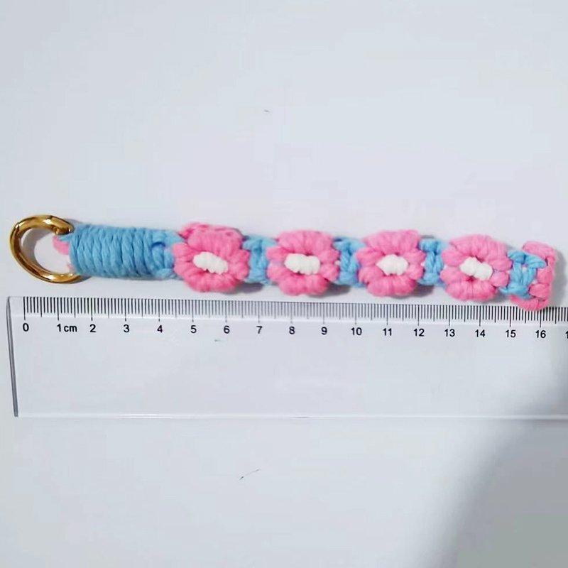 Flower Cute Hand-Woven Macrame Boho Braided Rope Handmade Wristlet Keychain Key Chain for Women handbag accessory pendant