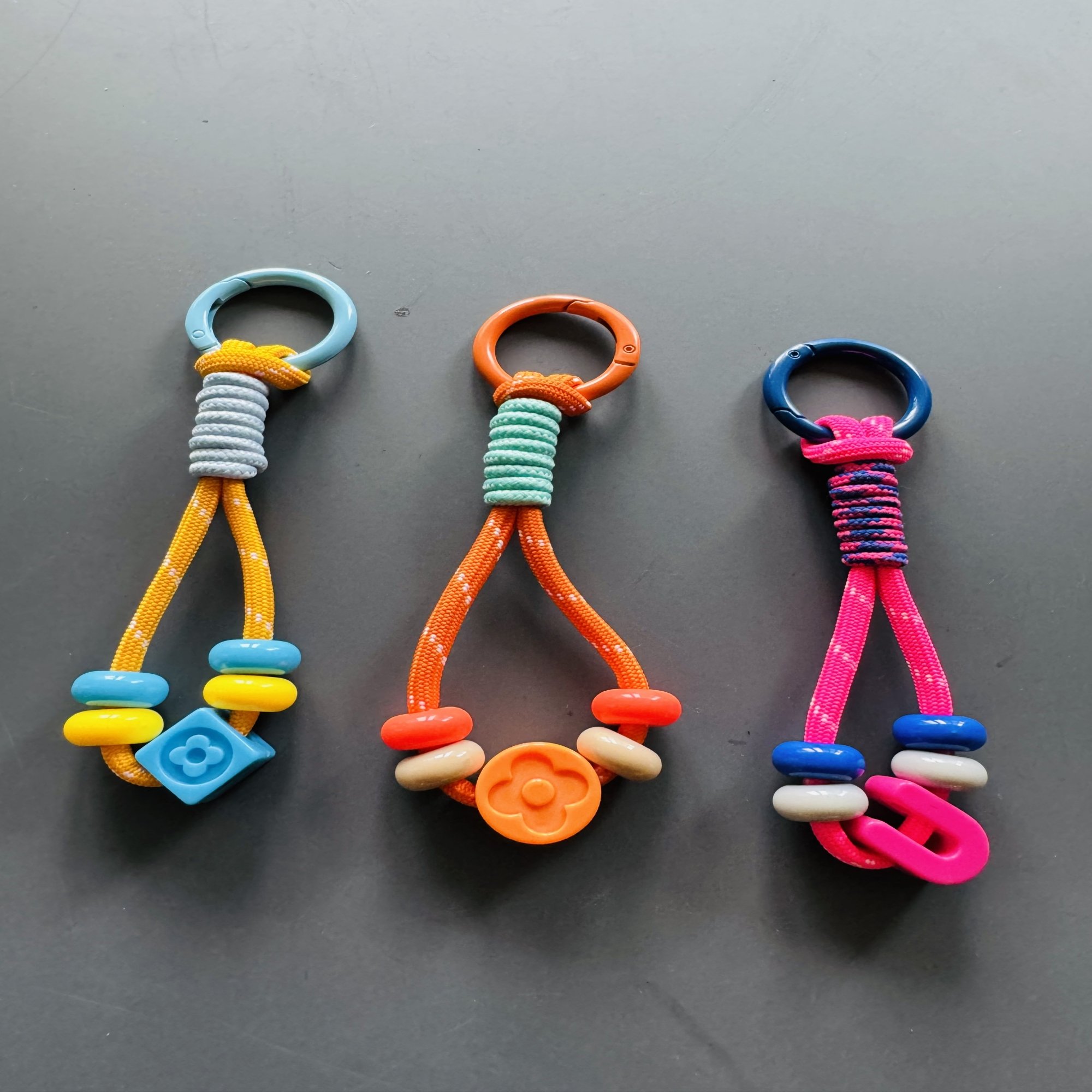 Factory Custom Creative Wrist Rope Mobile Phone Strap Stylish Female Mobile Phone Chain