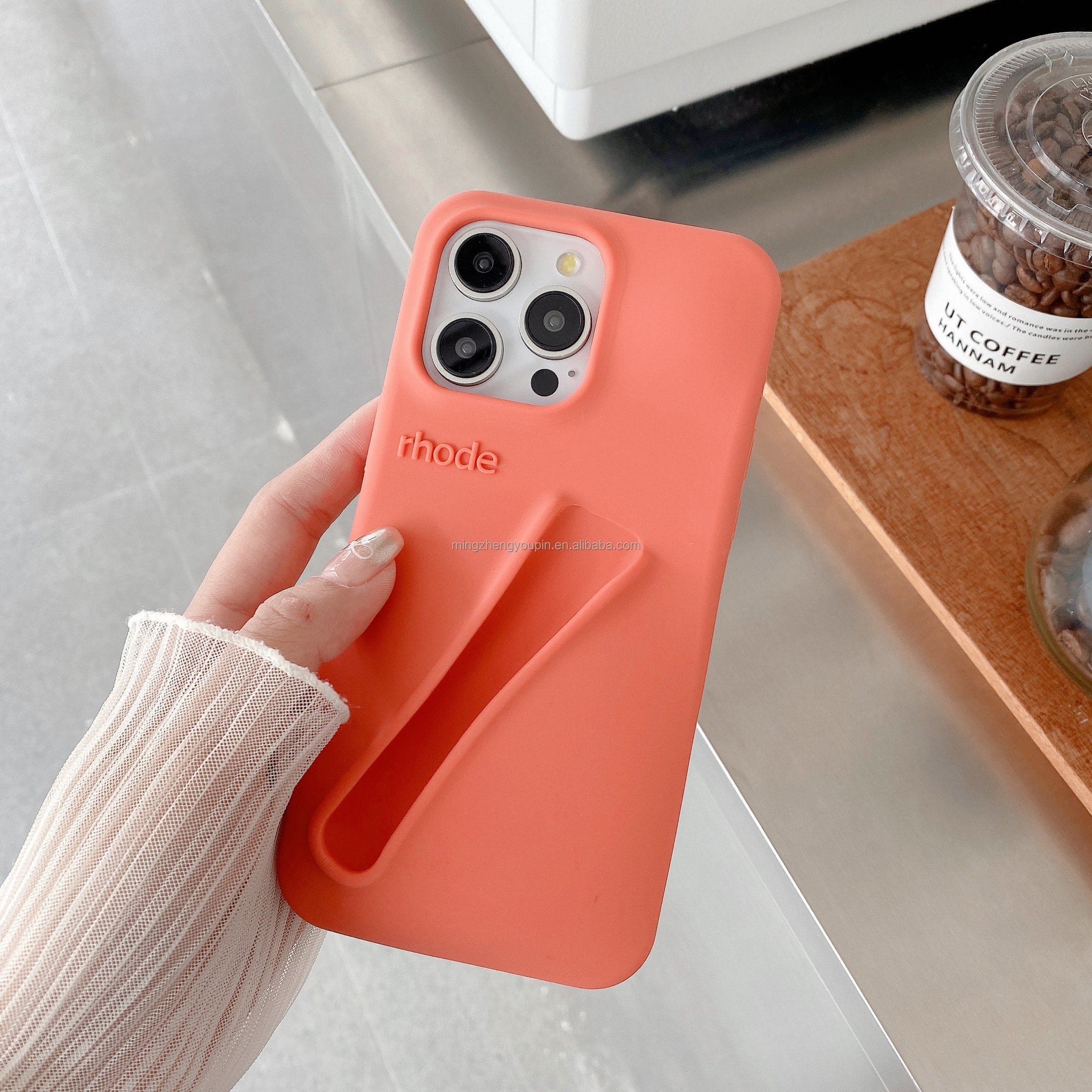 New 2024 phone case Manufactured shock-proof silicon cover Lip gloss Phone case Lip stick makeup holder for iPhone16 15 Pro Max