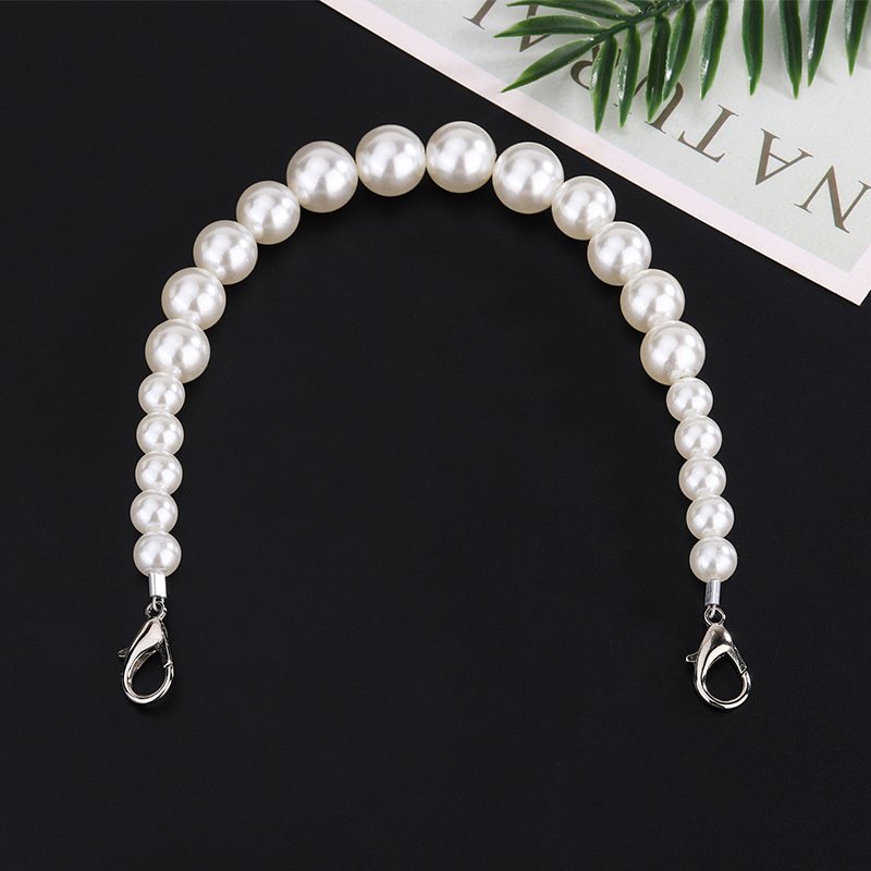 Latest Design Pearl Bracelet Gifts for Girls Solid Wholesale Jewelry Handmade Raw Materials Mobile Phone Case Accessories