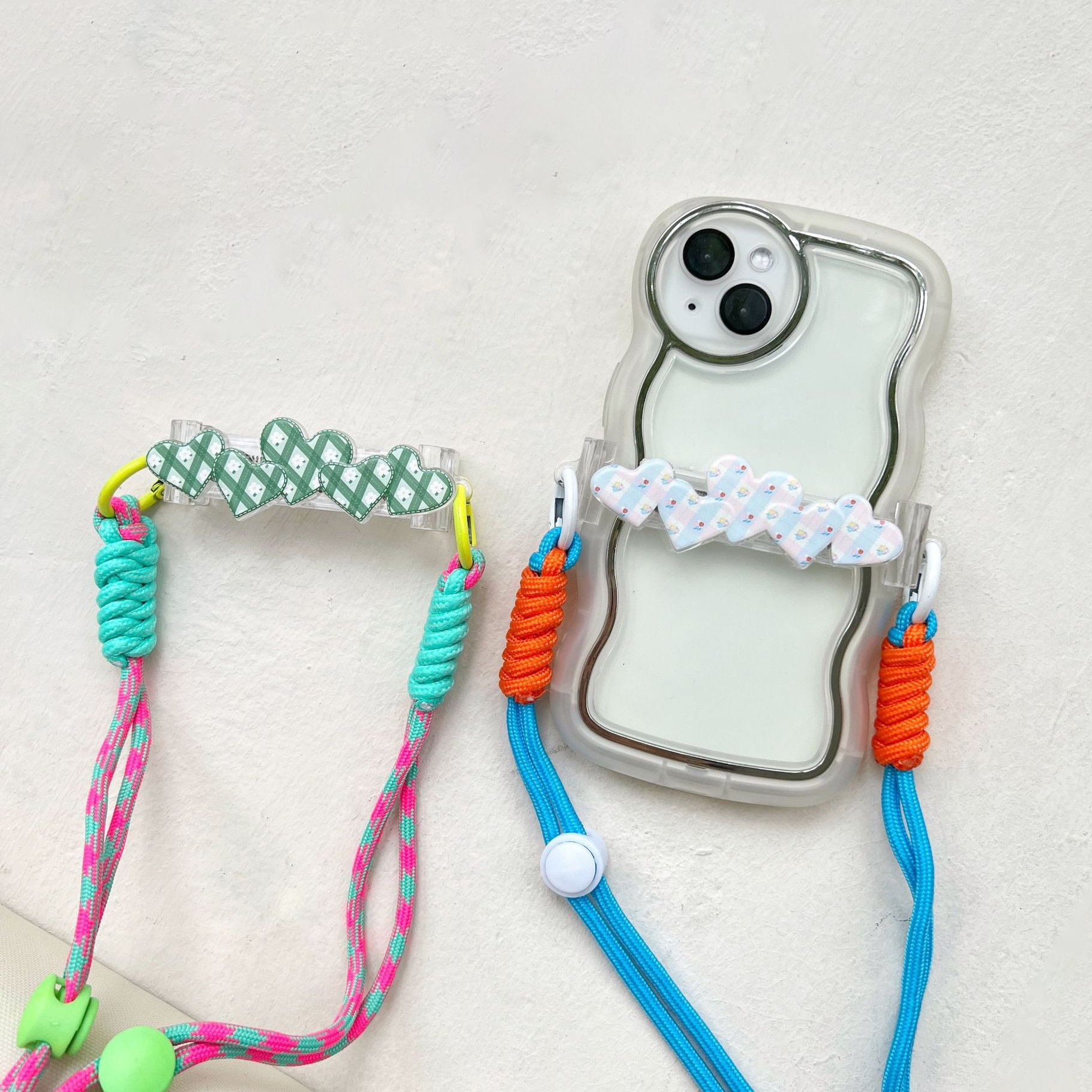 Hanging Rope Cartoon Love Case Clip Detachable Phone Clip Anti Loss Hanging Rope Customization For Iphone 16 Plus 15 Pro max