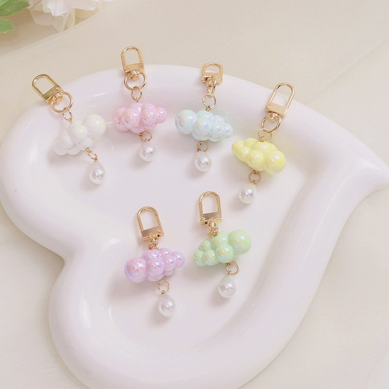 Wholesale Fashion Cute Pearl Cloud Colorful White Cloud Mesh Colorful Accessories Decoration Bag Hanging Acrylic Cloud Keychain
