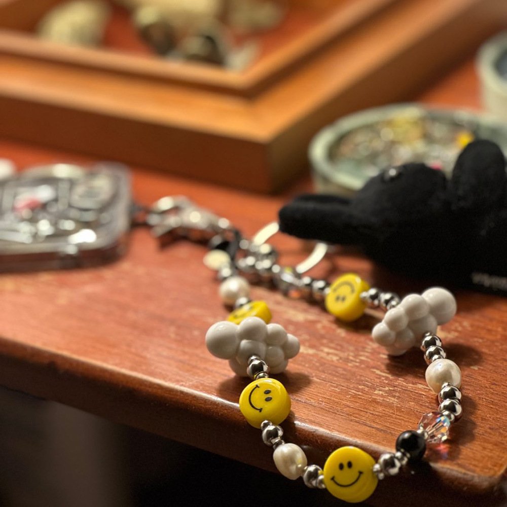 KKBEAD Smiley white cloud handmade beaded mobile phone wristband female mobile phone chain
