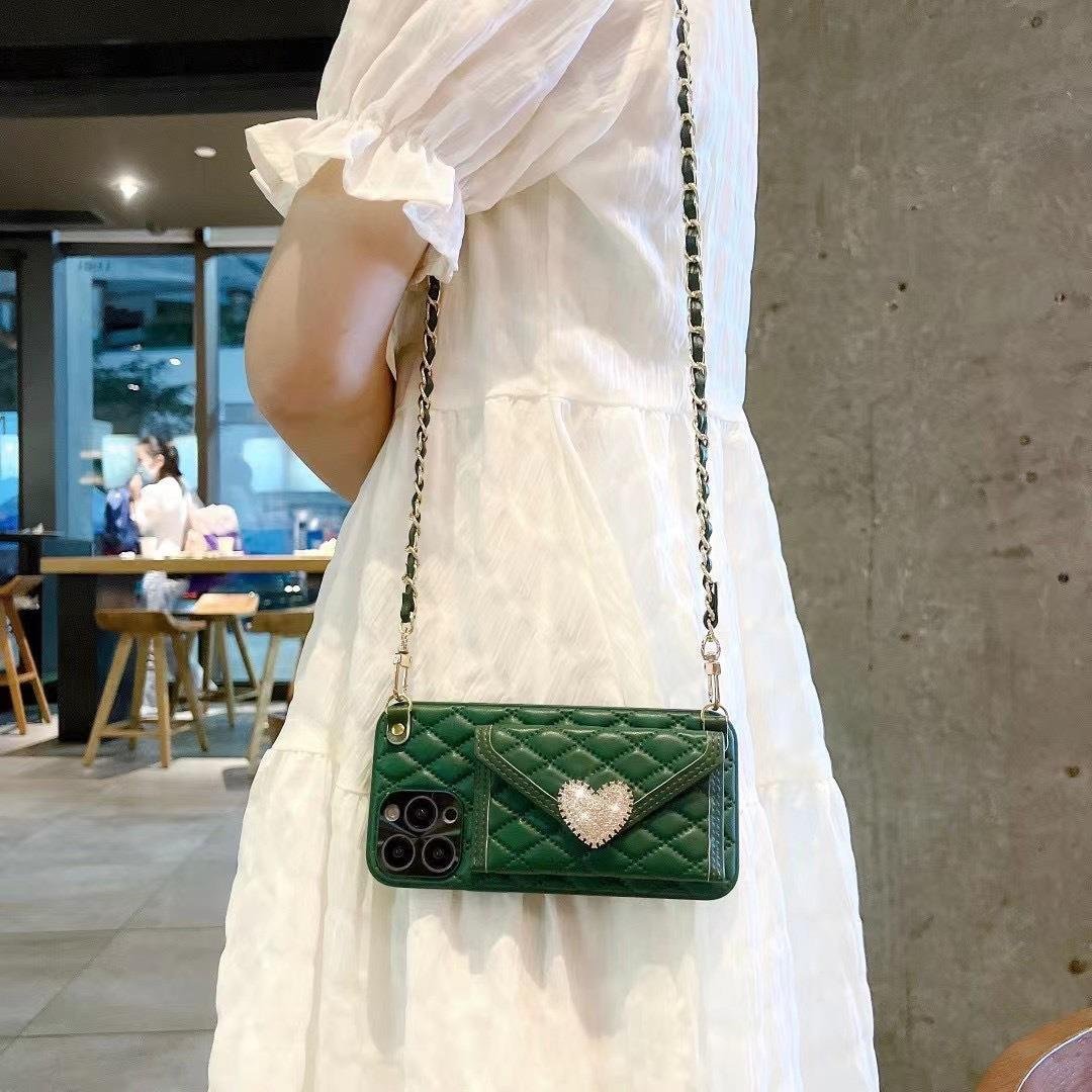 Women Love Diamond Crossbody Leather Card Holder Mobile Phone Case For iPhone 15 Pro Max Wallet Case For iPhone 15 Strap Case