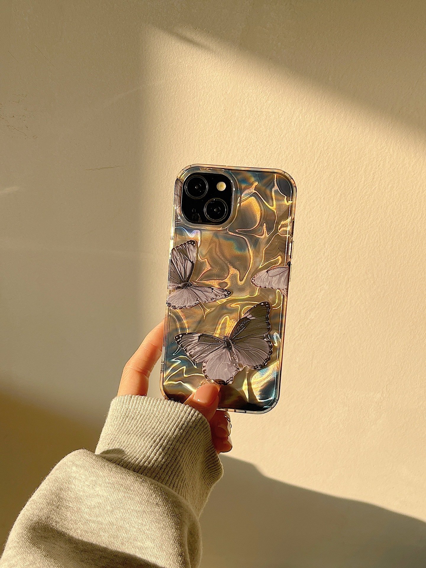 Cute Cartoon Case Butterfly Models Designs Back Cover Chain Coupling Case For Iphone 11 12 13 pro max Mobile Phone Bags & Cases